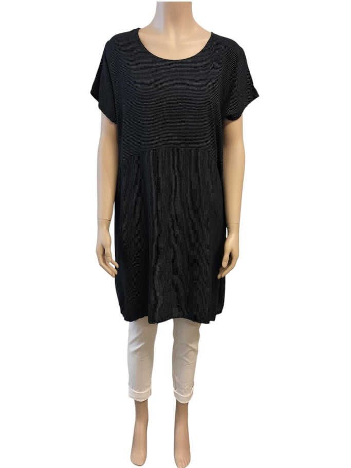 Mai kjole i striber, sort - Onesize