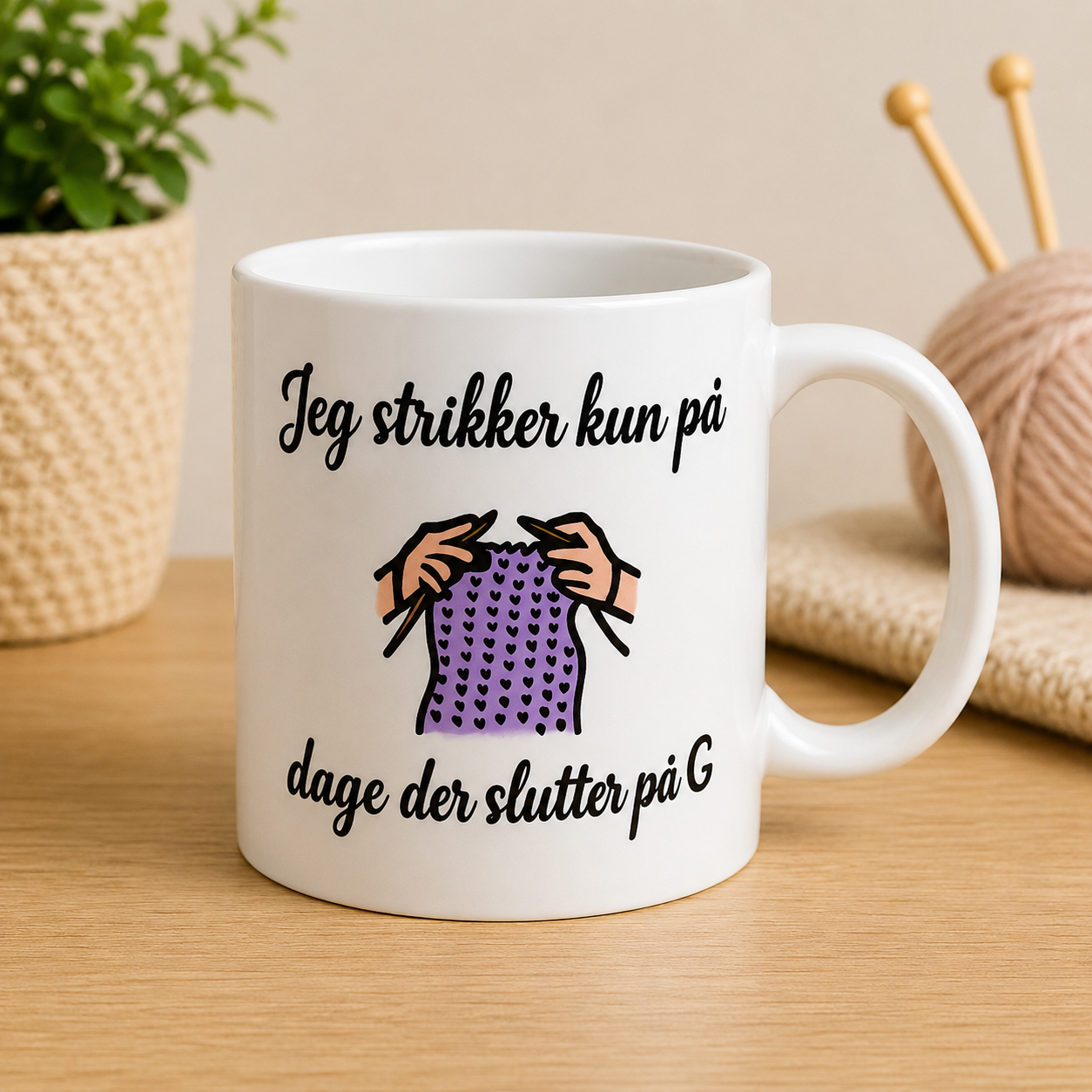 B-DESIGN|JEG STRIKKER KUN PÅ DAGE DER SLUTTER PÅ G