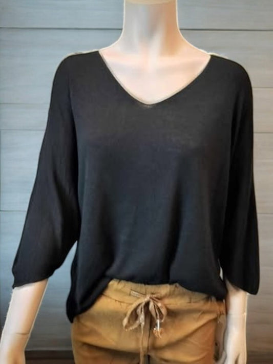 Inez bluse sort