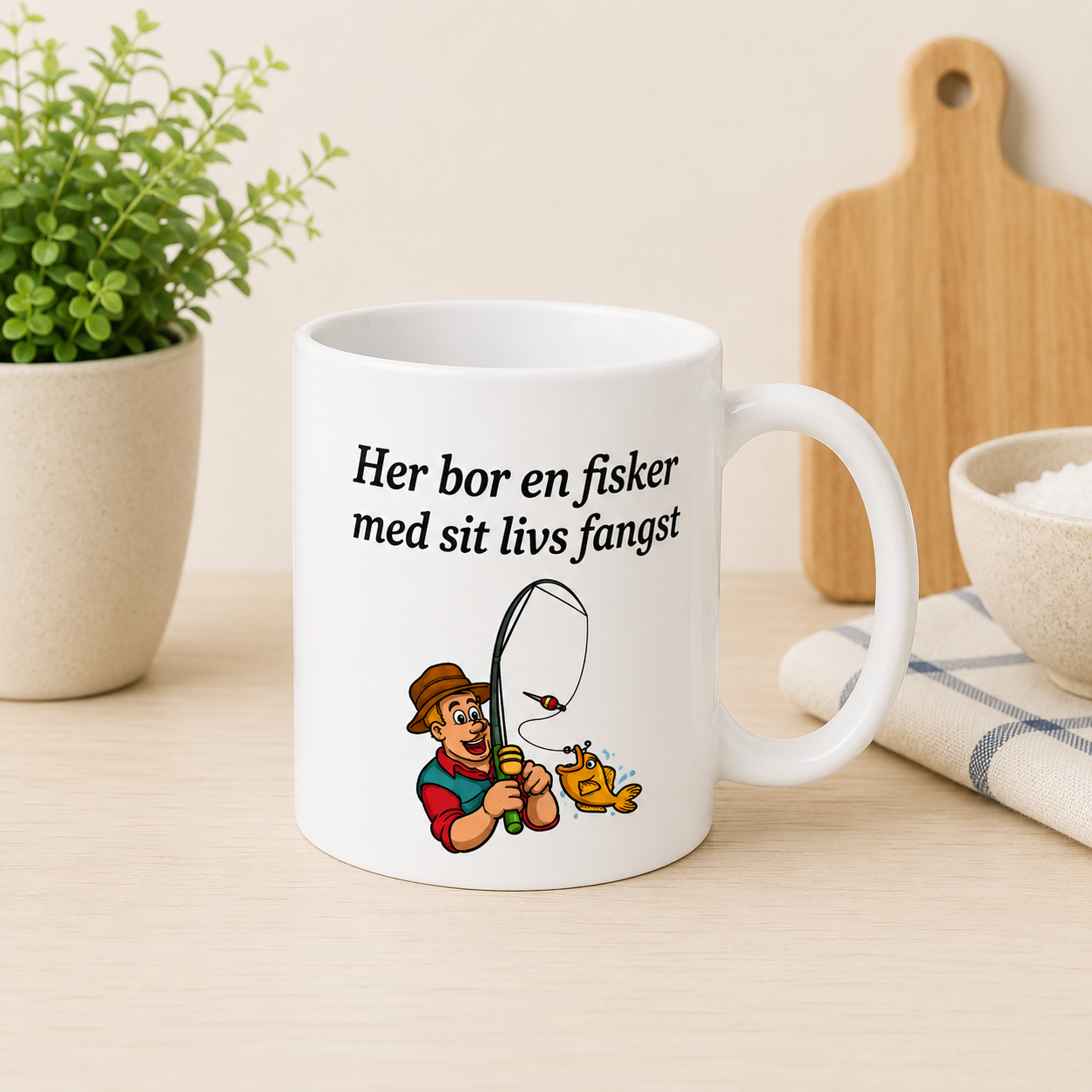 B-Design Krus – Her bor en... Fisker