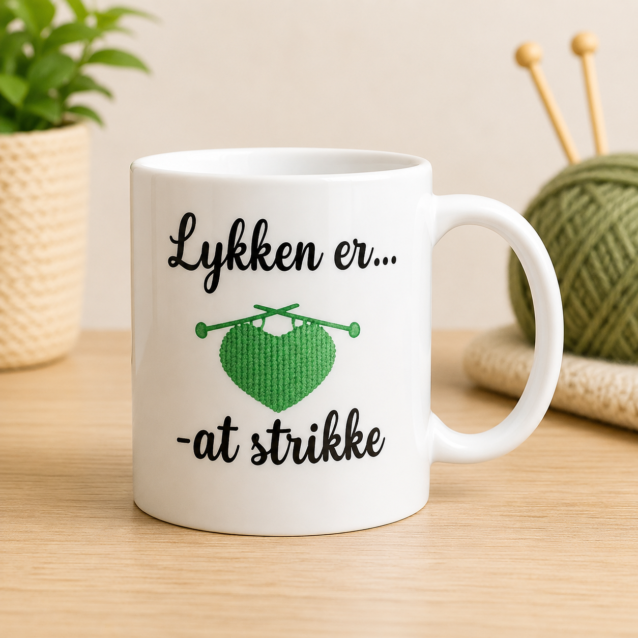 B-DESIGN|LYKKEN ER AT STRIKKE|GRØN