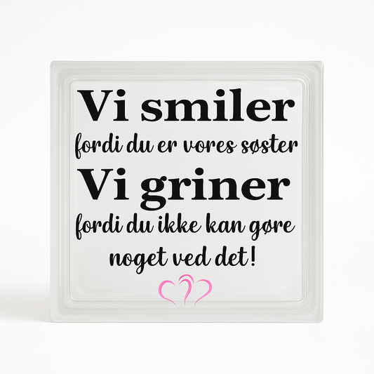 Lyssten – “Vi smiler fordi du er vores søster” 💕✨