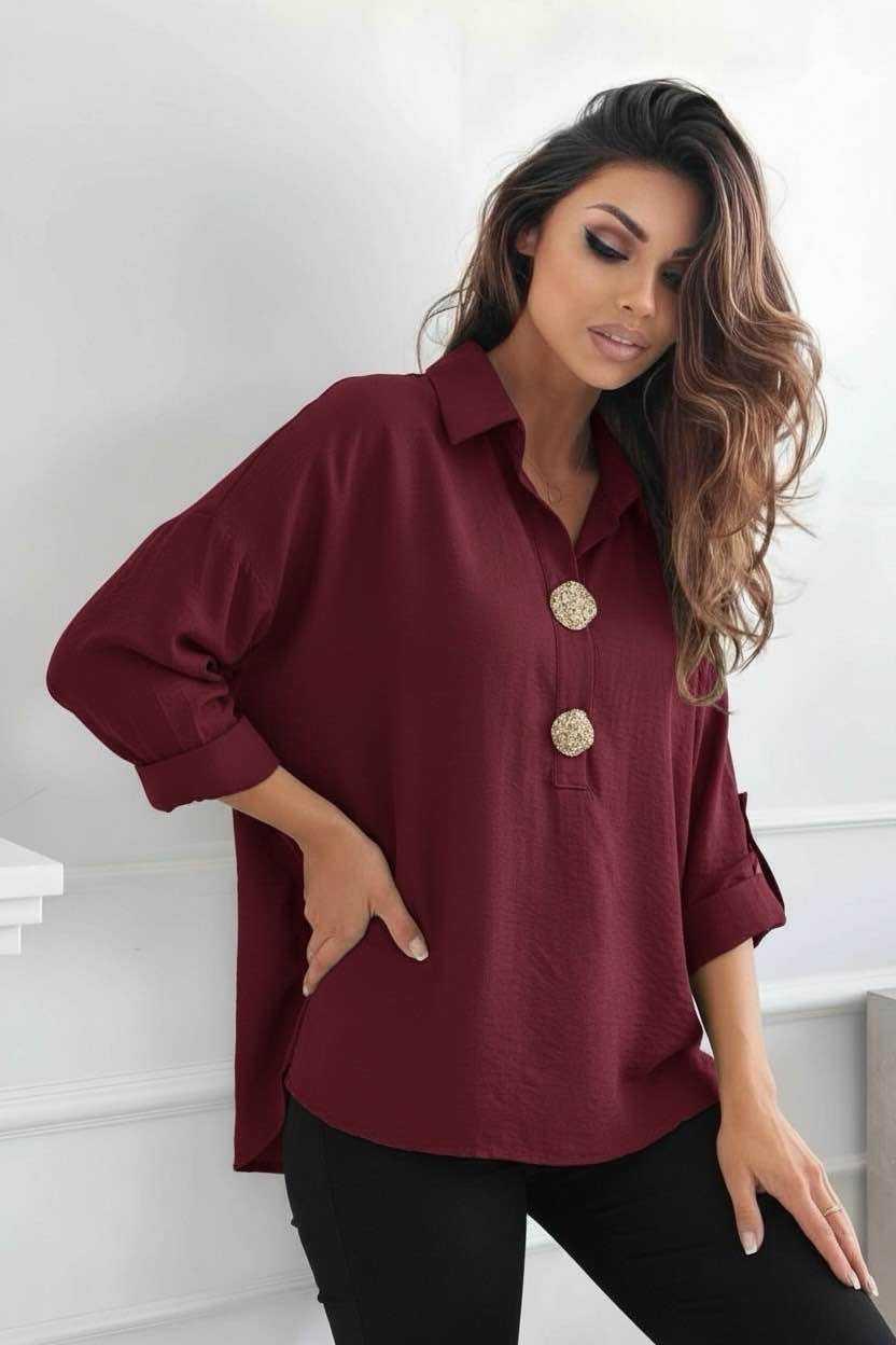 Bordeaux oversize skjortebluse med knapper – elegant og stilfuld