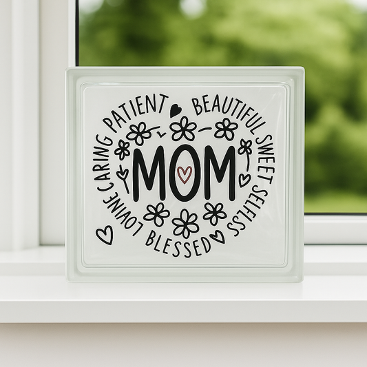 🌸 “MOM” – Et smukt symbol på kærlighed og styrke